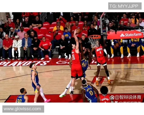 2005年NBA季后赛小牛与火箭的激烈对决回顾与精彩瞬间分析