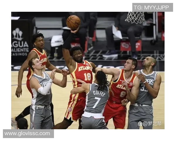 2013年NBA季后赛快船与灰熊激战回顾展现篮球激情与团队精神